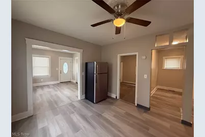 8801 Platten Avenue #DOWN, Loveland, OH 44102 - Photo 3