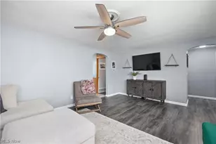 1437 Westwood Dr, Lorain, OH 44053 - Photo 5