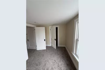 2213 17th Street NE, Canton, OH 44705 - Photo 9