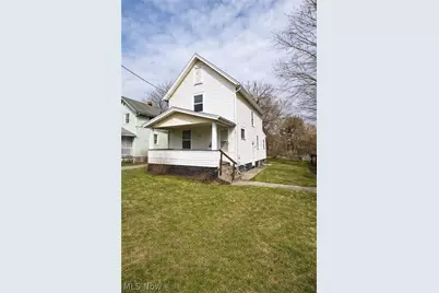 2213 17th Street NE, Canton, OH 44705 - Photo 1