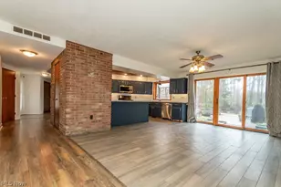 9251 Boyer Ln, Kirtland Hills, OH 44060 - Photo 11