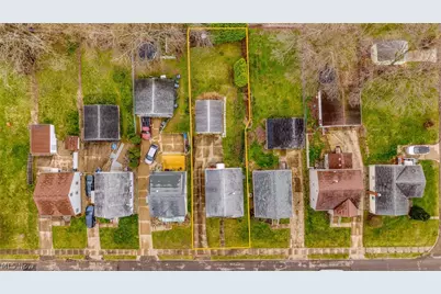 1614 Colonial Boulevard NE, Canton, OH 44714 - Photo 37