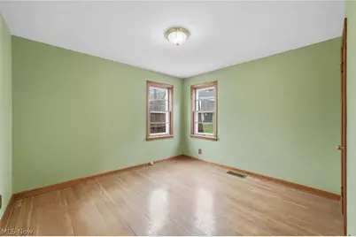 1614 Colonial Boulevard NE, Canton, OH 44714 - Photo 13