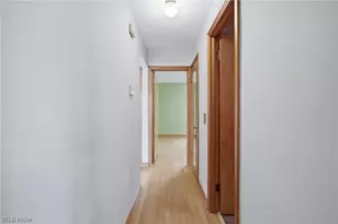 1614 Colonial Blvd NE, Canton, OH 44714 - Photo 11