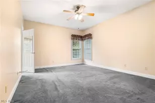 2041 Penhurst Cir NE, North Canton, OH 44720 - Photo 19