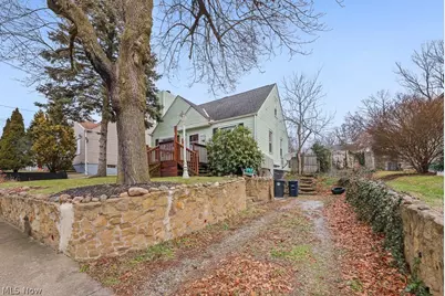 1865 9th Street SW, Akron, OH 44314 - Photo 3