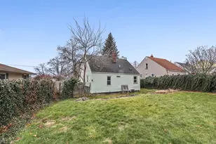 1865 9th St SW, Akron, OH 44314 - Photo 27