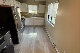 658 Sumner St, Akron, OH 44311 - Photo 7