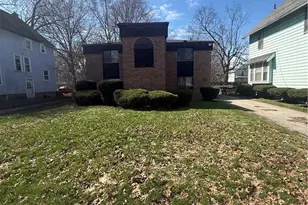 658 Sumner St, Akron, OH 44311 - Photo 1