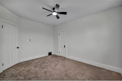 13910 Bartlett Avenue, Loveland, OH 44120 - Photo 21