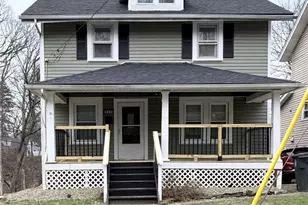 569 Barwell St, Akron, OH 44303 - Photo 1