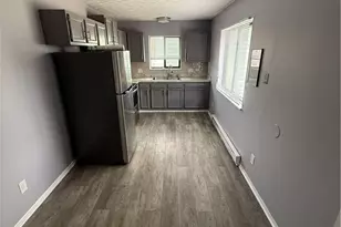 662 Sumner St, Akron, OH 44311 - Photo 3