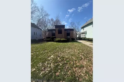 662 Sumner Street, Akron, OH 44311 - Photo 1