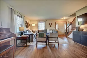 1712 Rolland Ave NE, New Philadelphia, OH 44663 - Photo 5