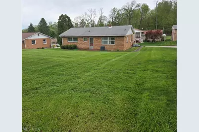 238 Meadowbrook Drive, Steubenville, OH 43953 - Photo 3