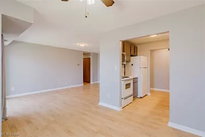10790 Ravenna Road #201, Twinsburg, OH 44087 - Photo 7
