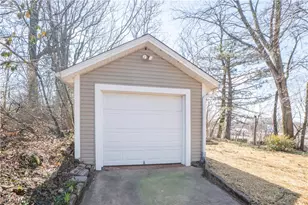 16 E Catawba Ave, Akron, OH 44301 - Photo 33