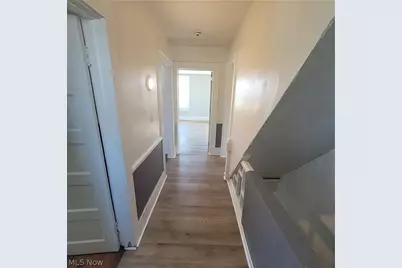 949 Fulton Road NW, Canton, OH 44703 - Photo 27