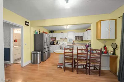 2452 Clara Street, Cuyahoga Falls, OH 44221 - Photo 7