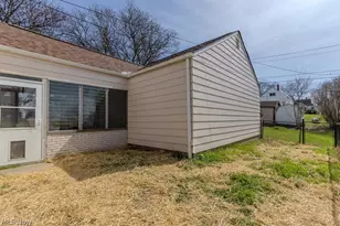 1582 Evergreen Ave, Akron, OH 44301 - Photo 39