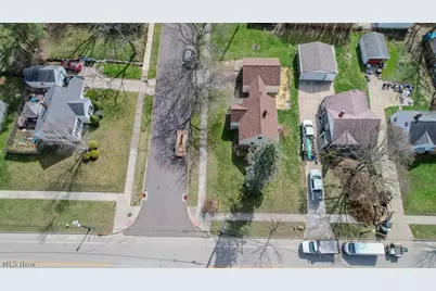 1582 Evergreen Avenue, Akron, OH 44301 - Photo 47
