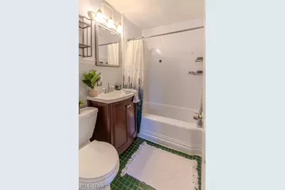 1582 Evergreen Avenue, Akron, OH 44301 - Photo 17