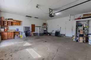 1582 Evergreen Ave, Akron, OH 44301 - Photo 35