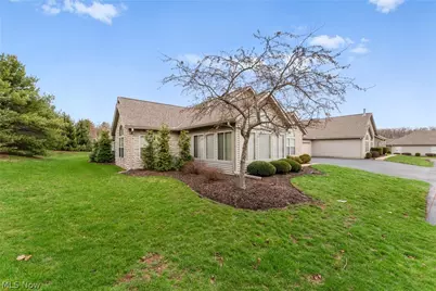 4212 Tannybrooke Lane NW #1C, Canton, OH 44718 - Photo 3