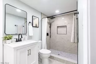 1295 E 357th St, Eastlake, OH 44095 - Photo 35