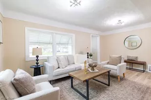 1295 E 357th St, Eastlake, OH 44095 - Photo 5