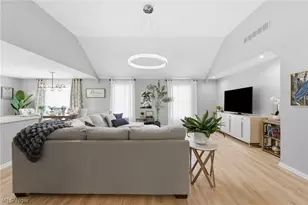 39292 Camelot Way, Avon, OH 44011 - Photo 9