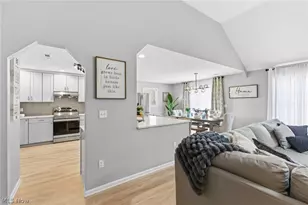 39292 Camelot Way, Avon, OH 44011 - Photo 11