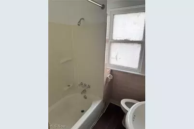 526 E 118th Street, Loveland, OH 44108 - Photo 25