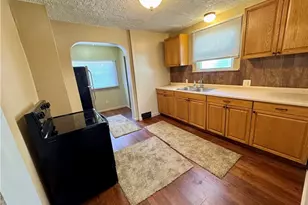 909 Clarendon Ave SW, Canton, OH 44710 - Photo 15