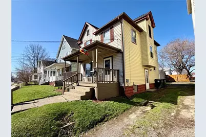 909 Clarendon Avenue SW, Canton, OH 44710 - Photo 3