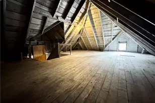 909 Clarendon Ave SW, Canton, OH 44710 - Photo 33