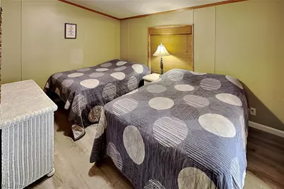 1640 Hazard S Alley, Put in Bay, OH 43456 - Photo 17