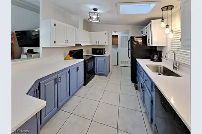 1627 Starboard Trail, Put in Bay, OH 43456 - Photo 3