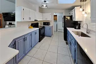 1627 Starboard Trail, Put in Bay, OH 43456 - Photo 3