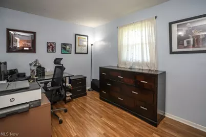 17997 Hillcrest Drive, Lake Milton, OH 44429 - Photo 29