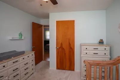 17997 Hillcrest Drive, Lake Milton, OH 44429 - Photo 27
