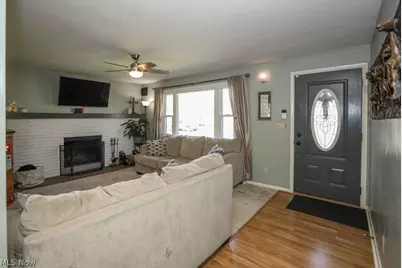 17997 Hillcrest Drive, Lake Milton, OH 44429 - Photo 15