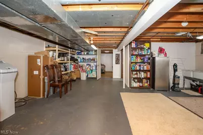 17997 Hillcrest Drive, Lake Milton, OH 44429 - Photo 37