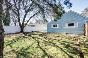 22 Van Doren Dr, Cuyahoga Falls, OH 44221 - Photo 25