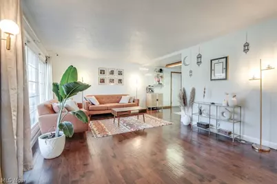 22 Van Doren Drive, Cuyahoga Falls, OH 44221 - Photo 7