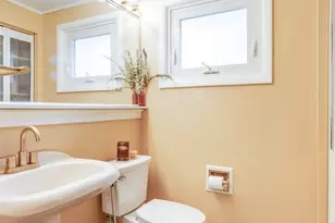 22 Van Doren Dr, Cuyahoga Falls, OH 44221 - Photo 15