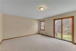 586 Abbe Rd, Sheffield Lake, OH 44054 - Photo 19