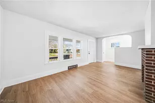 8614 Bancroft Ave, Loveland, OH 44105 - Photo 9