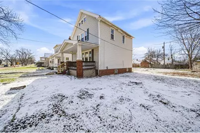 8614 Bancroft Avenue, Loveland, OH 44105 - Photo 3