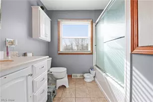 7010 Stonecreek Ave NE, Canton, OH 44721 - Photo 21